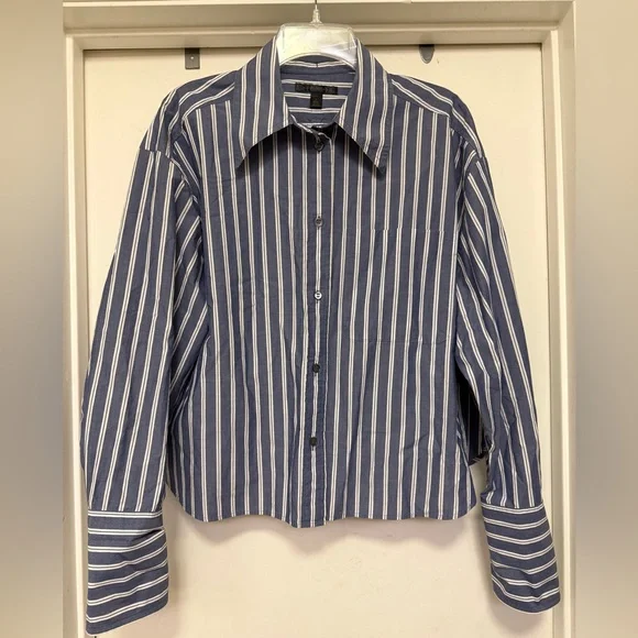 Banana Republic long sleeve, skimmer, button-up striped blouse - size L tall - Picture 1 of 12